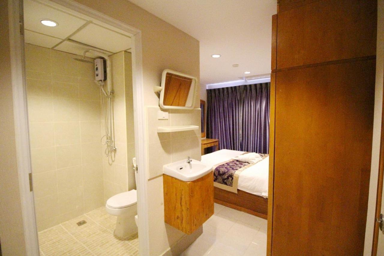 Lee Place Phatthanakan Condo Bangkok Bagian luar foto