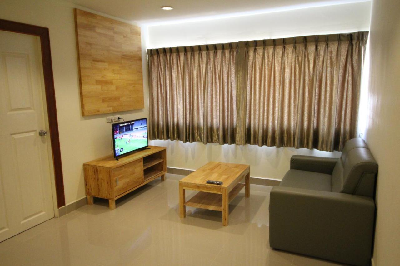 Lee Place Phatthanakan Condo Bangkok Bagian luar foto